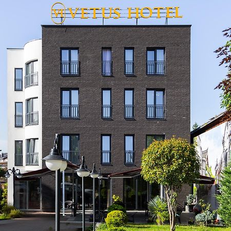 Vetus Hotel Pristina Exterior foto